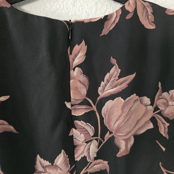 Talbots Floral Faux Wrap Dress Women Sz 14 Padded Short Coastal Fairycore - Picture 13 of 13